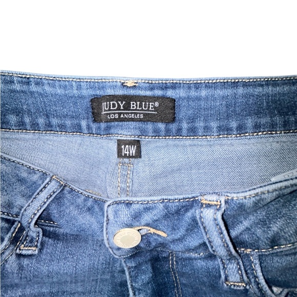 Judy Blue Women's Jeans size 14W - Picture 7 of 12